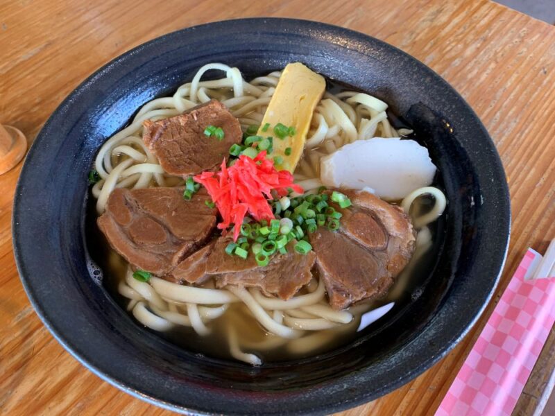 食堂海路　沖縄そば　ソーキそば　KAIRO　カレー　じゅーしー　美ら海水族館　駐車場　